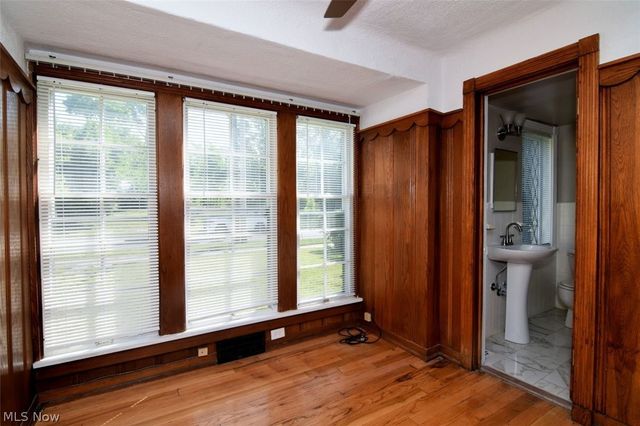 3380 Milverton Road, Shaker Heights, OH 44120