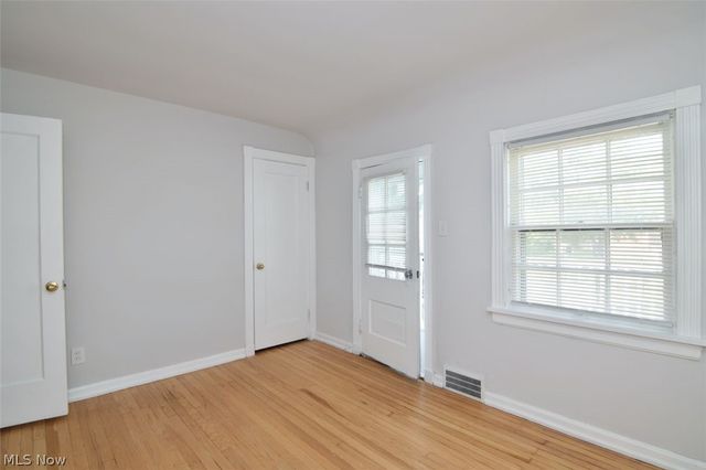 3380 Milverton Road, Shaker Heights, OH 44120