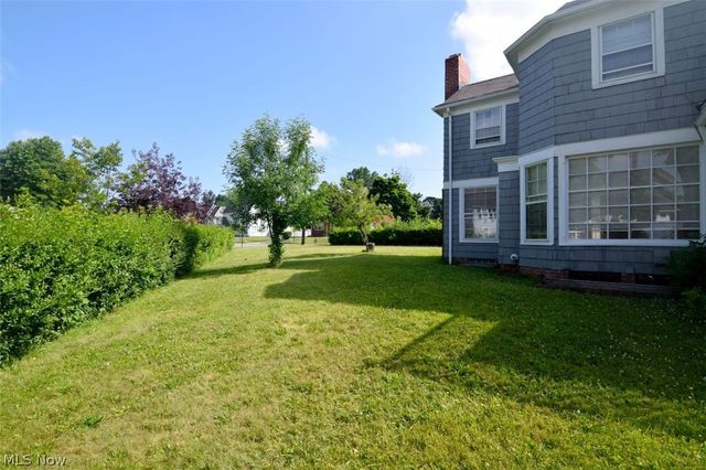 3380 Milverton Road, Shaker Heights, OH 44120