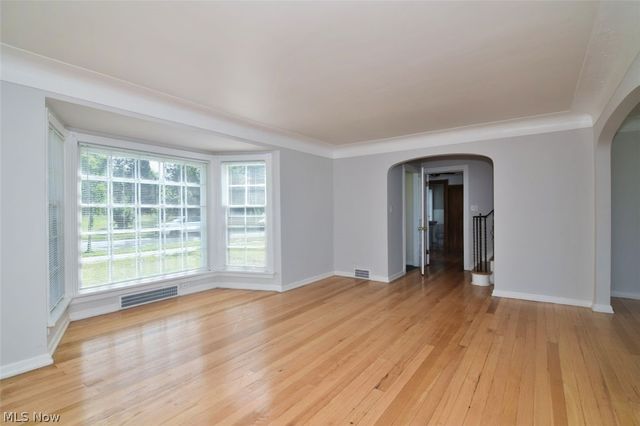3380 Milverton Road, Shaker Heights, OH 44120