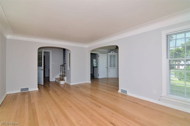 3380 Milverton Road, Shaker Heights, OH 44120