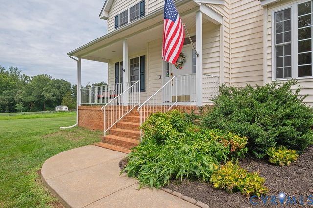 16114 Taylor Ridge Ln, Beaverdam, VA 23015
