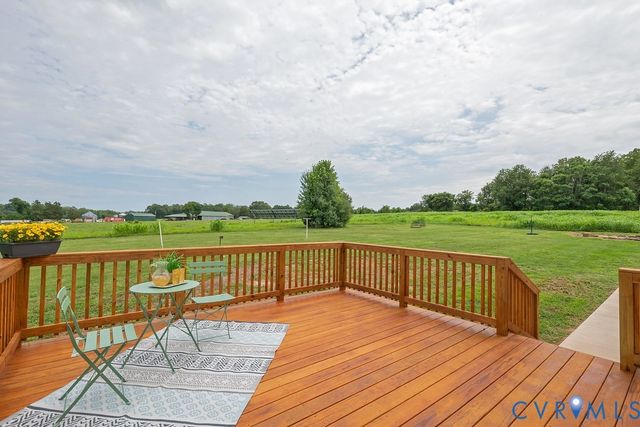 16114 Taylor Ridge Ln, Beaverdam, VA 23015