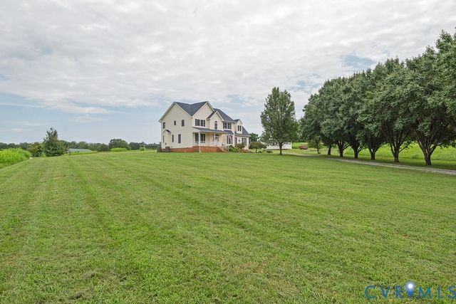 16114 Taylor Ridge Ln, Beaverdam, VA 23015