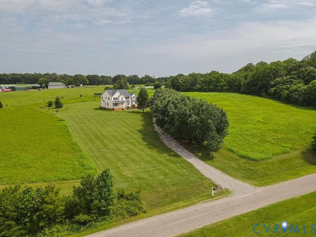 16114 Taylor Ridge Ln, Beaverdam, VA 23015