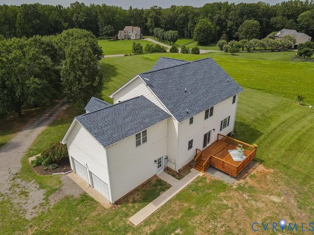 16114 Taylor Ridge Ln, Beaverdam, VA 23015