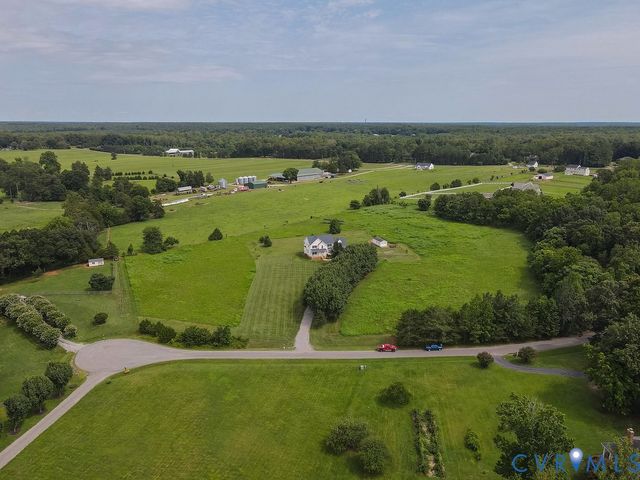16114 Taylor Ridge Ln, Beaverdam, VA 23015