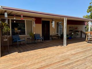 2400 W Midvalley Avenue B3, Visalia, CA 93277