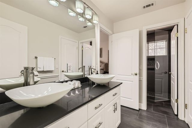 10448 Ember Glen DR, Austin, TX 78726