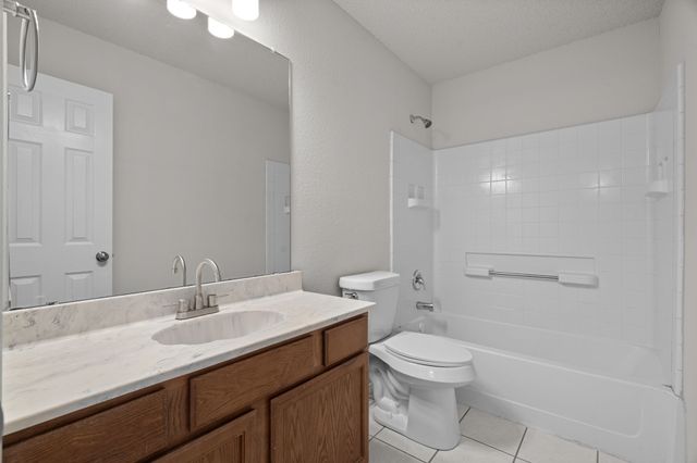 8712 Limestone Drive, Fort Worth, TX 76244