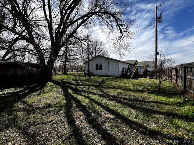 16847 S Memorial Drive, Bixby, OK 74008