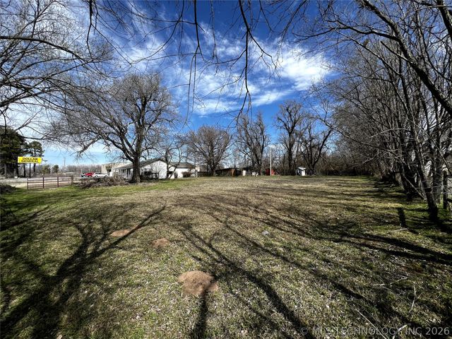 16847 S Memorial Drive, Bixby, OK 74008