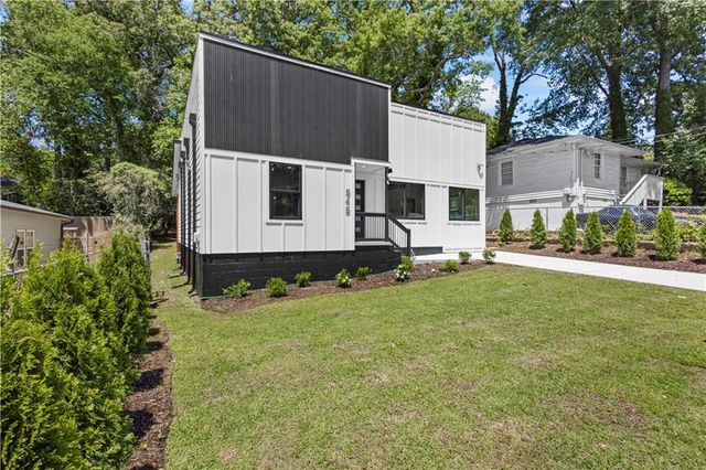646 Robert Street NW, Atlanta, GA 30318