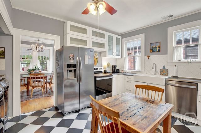 531 E 51st Street, Savannah, GA 31405