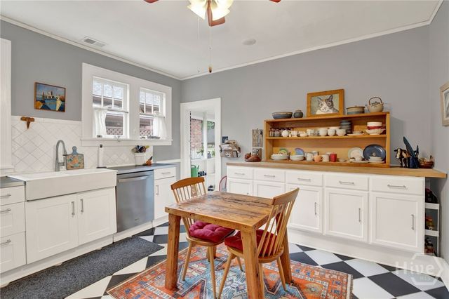 531 E 51st Street, Savannah, GA 31405