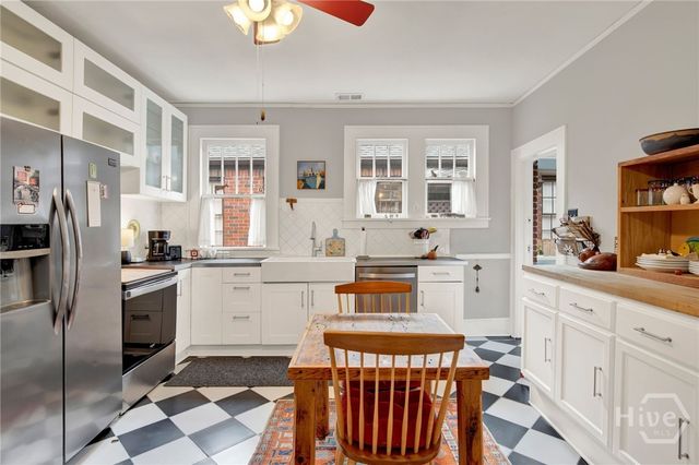 531 E 51st Street, Savannah, GA 31405