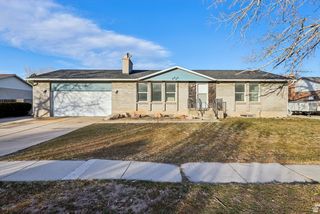 3020 W ROSA VISTA DR, Taylorsville, UT 84129