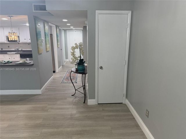 3962 Inverrary Dr A3, Lauderhill, FL 33319