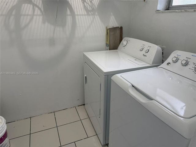 3962 Inverrary Dr A3, Lauderhill, FL 33319