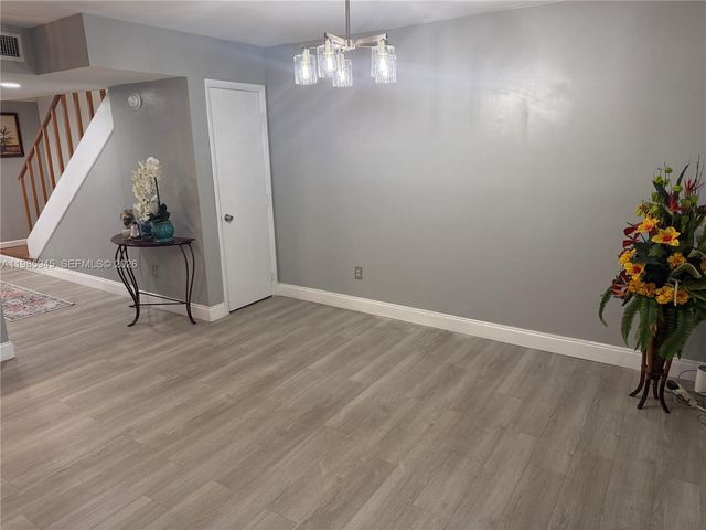 3962 Inverrary Dr A3, Lauderhill, FL 33319