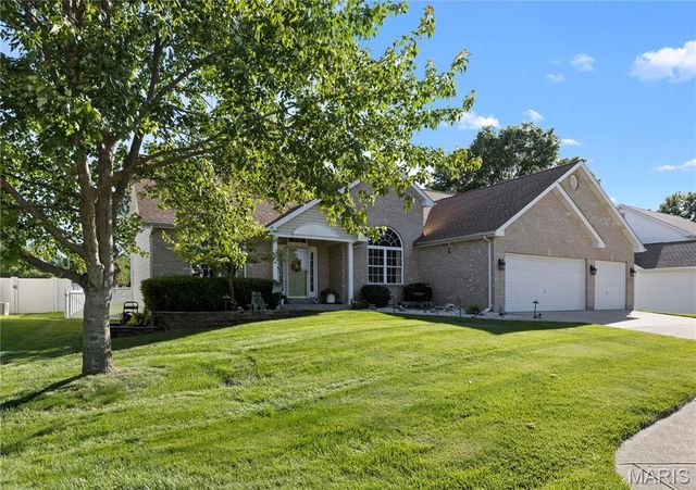 4576 Kerth Forest Drive, Mehlville, MO 63128