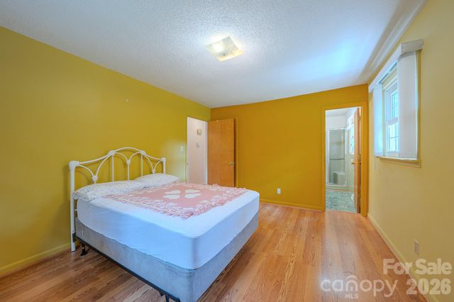 1169 Burkehurst Avenue, Morganton, NC 28655