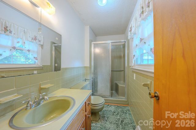 1169 Burkehurst Avenue, Morganton, NC 28655