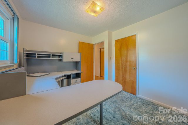 1169 Burkehurst Avenue, Morganton, NC 28655
