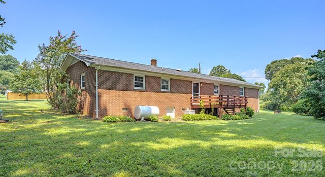 1169 Burkehurst Avenue, Morganton, NC 28655