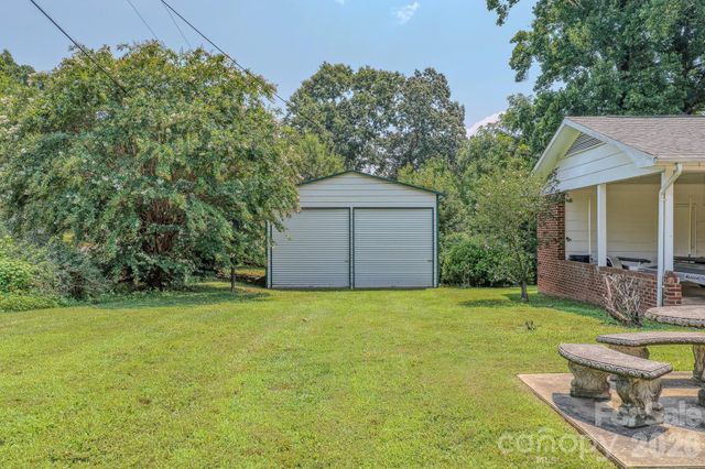 1169 Burkehurst Avenue, Morganton, NC 28655