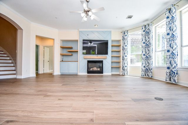 2227 Upland Park Drive, Sugar Land, TX 77479