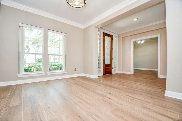 2227 Upland Park Drive, Sugar Land, TX 77479