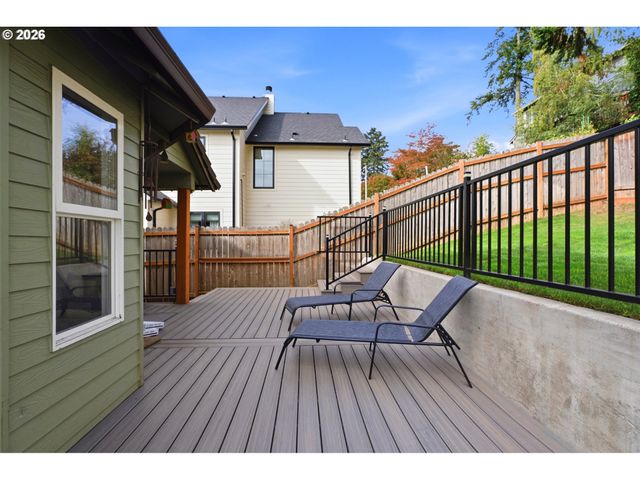 13231 Se JORDAN Ct, Happy Valley, OR 97086