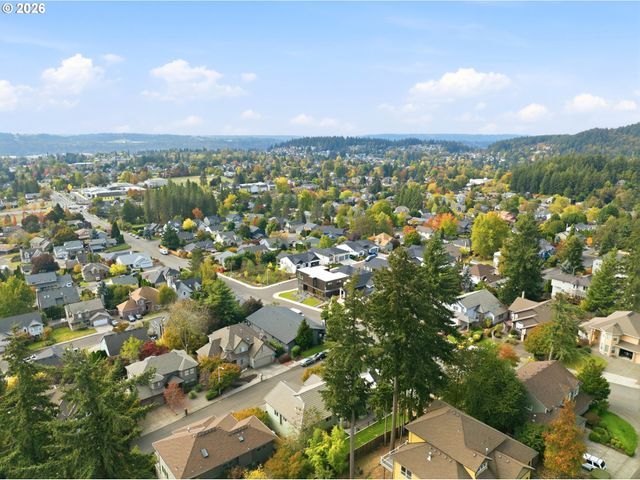 13231 Se JORDAN Ct, Happy Valley, OR 97086