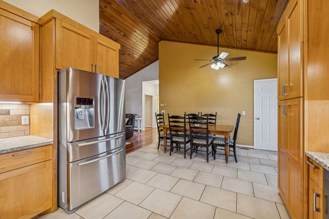 9200 Dobbs Cemetery Rd, Baxter, TN 38544