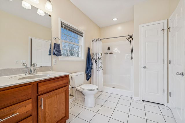 9200 Dobbs Cemetery Rd, Baxter, TN 38544