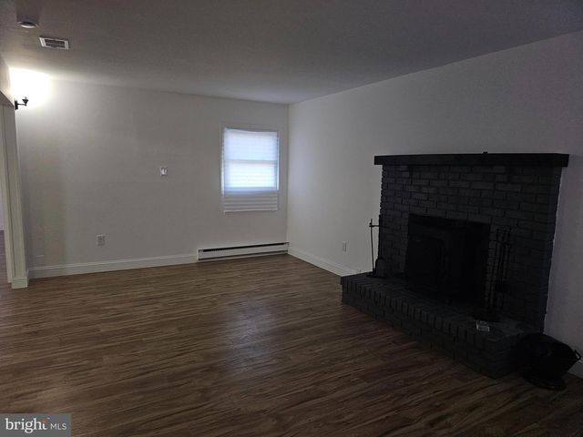 41 MADESTONE LN, Willingboro, NJ 08046