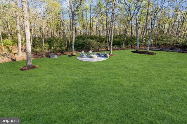 20 DANIELLE CT, Mays Landing, NJ 08330