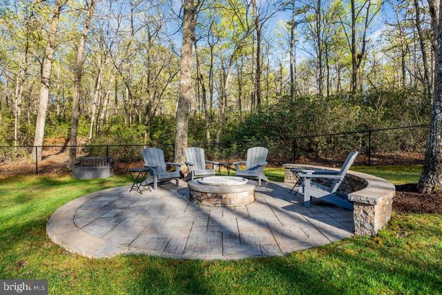 20 DANIELLE CT, Mays Landing, NJ 08330