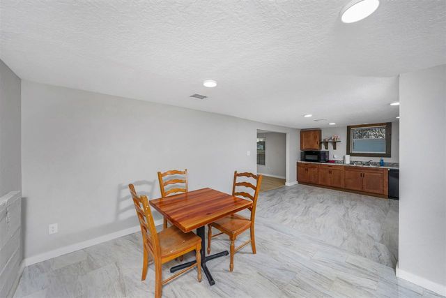 1515 SW H Ave, Lawton, OK 73501