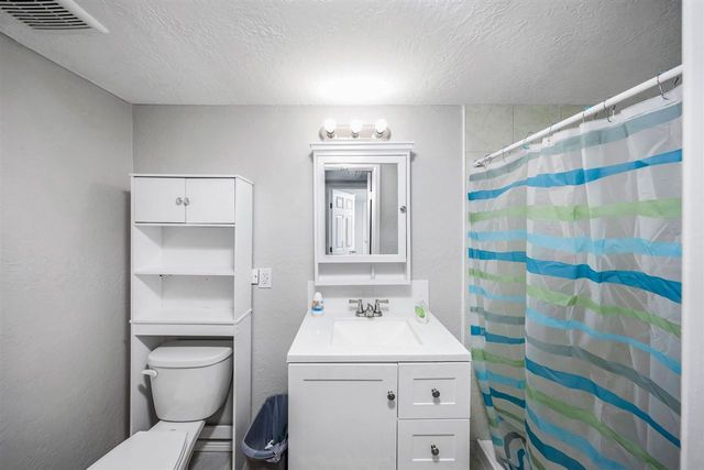 1515 SW H Ave, Lawton, OK 73501