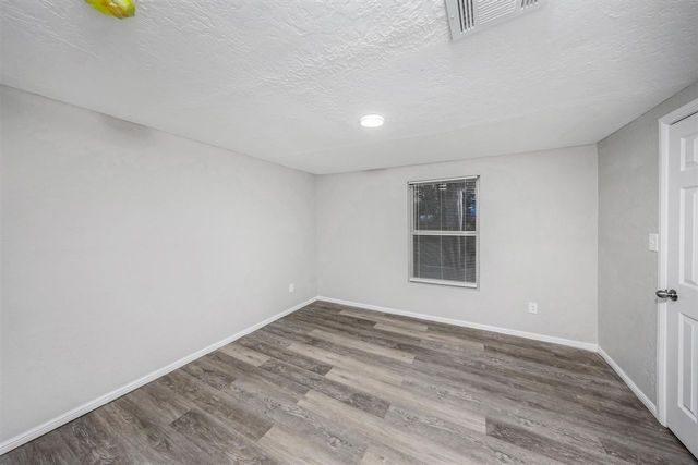 1515 SW H Ave, Lawton, OK 73501