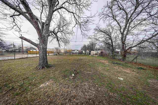 1515 SW H Ave, Lawton, OK 73501