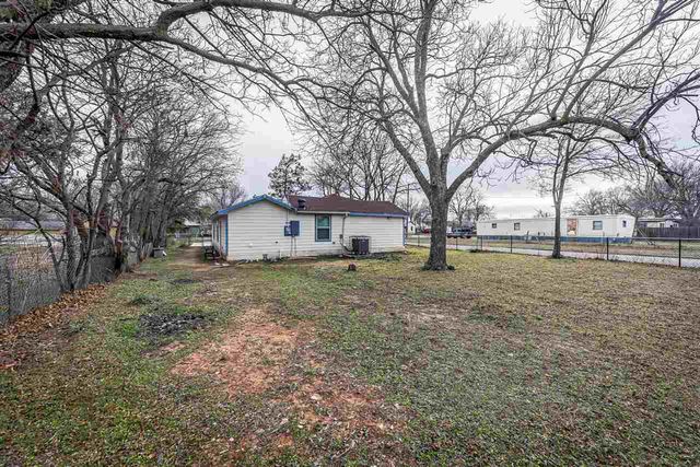 1515 SW H Ave, Lawton, OK 73501