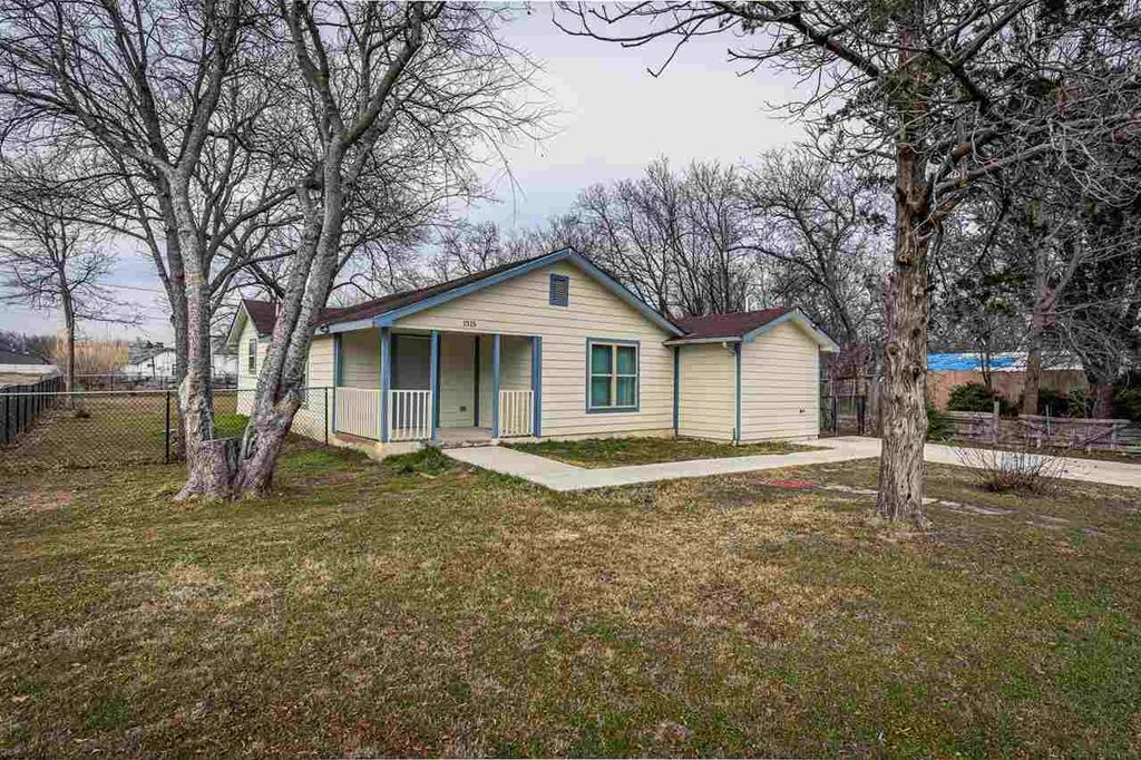 1515 SW H Ave, Lawton, OK 73501