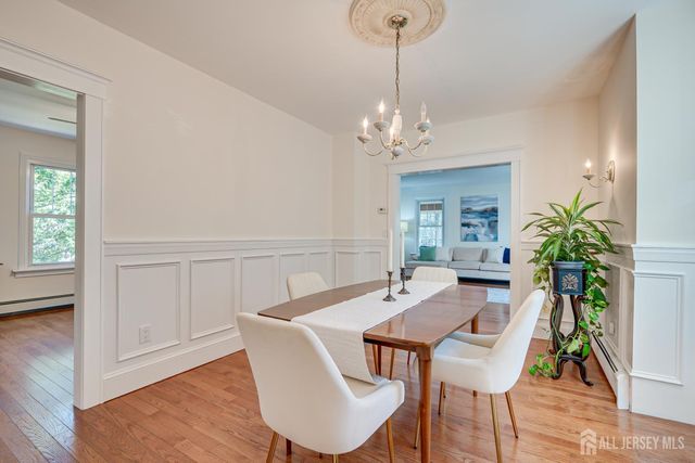 23 Rose Street, Metuchen, NJ 08840