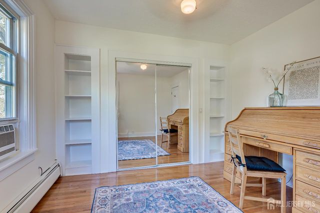 23 Rose Street, Metuchen, NJ 08840