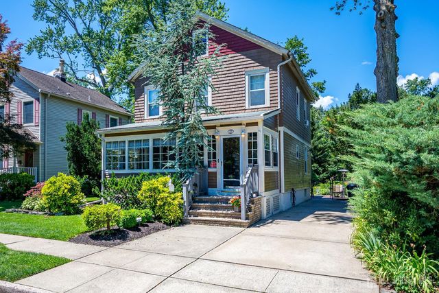 23 Rose Street, Metuchen, NJ 08840