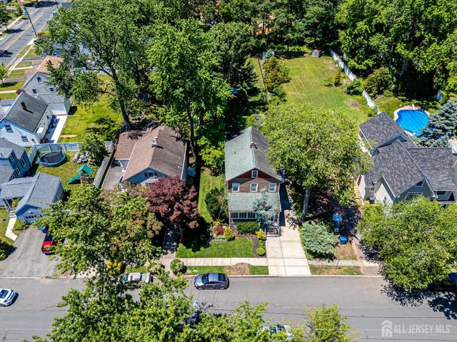 23 Rose Street, Metuchen, NJ 08840