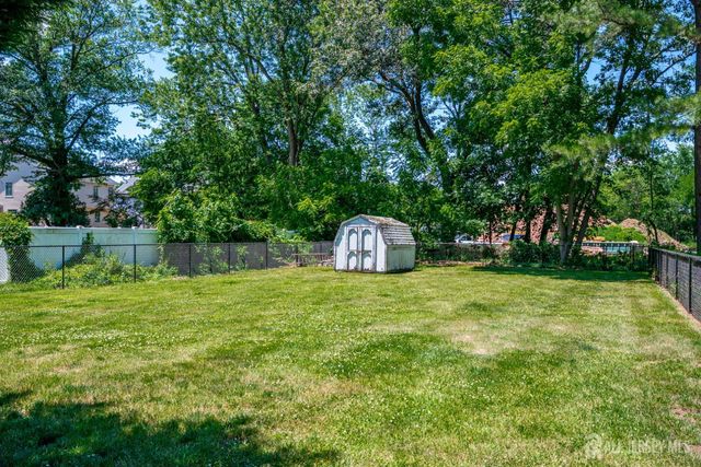 23 Rose Street, Metuchen, NJ 08840